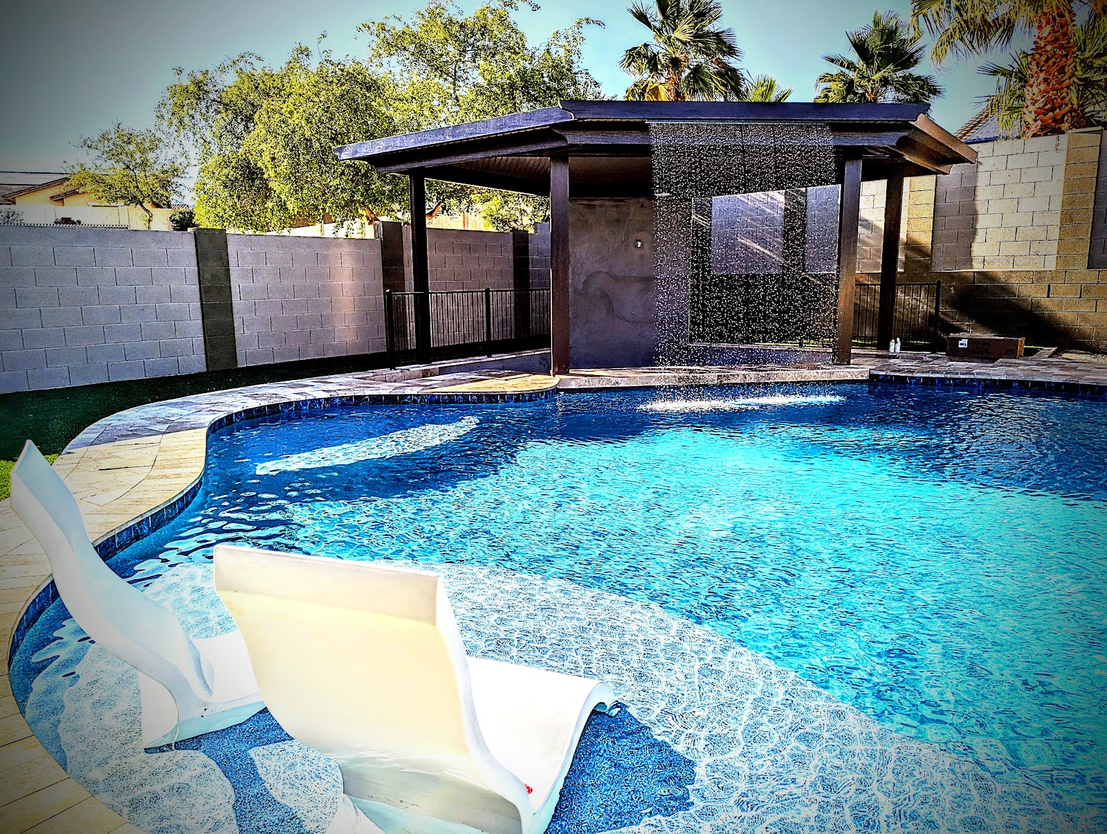 Large Family Pool with Updated Equipment